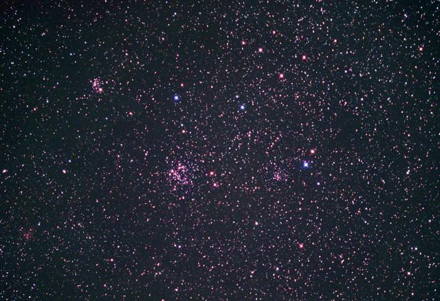 NGC 663, 652 y 659